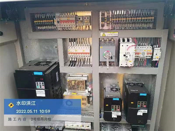 水映洪江項(xiàng)目-塔吊、電梯月檢